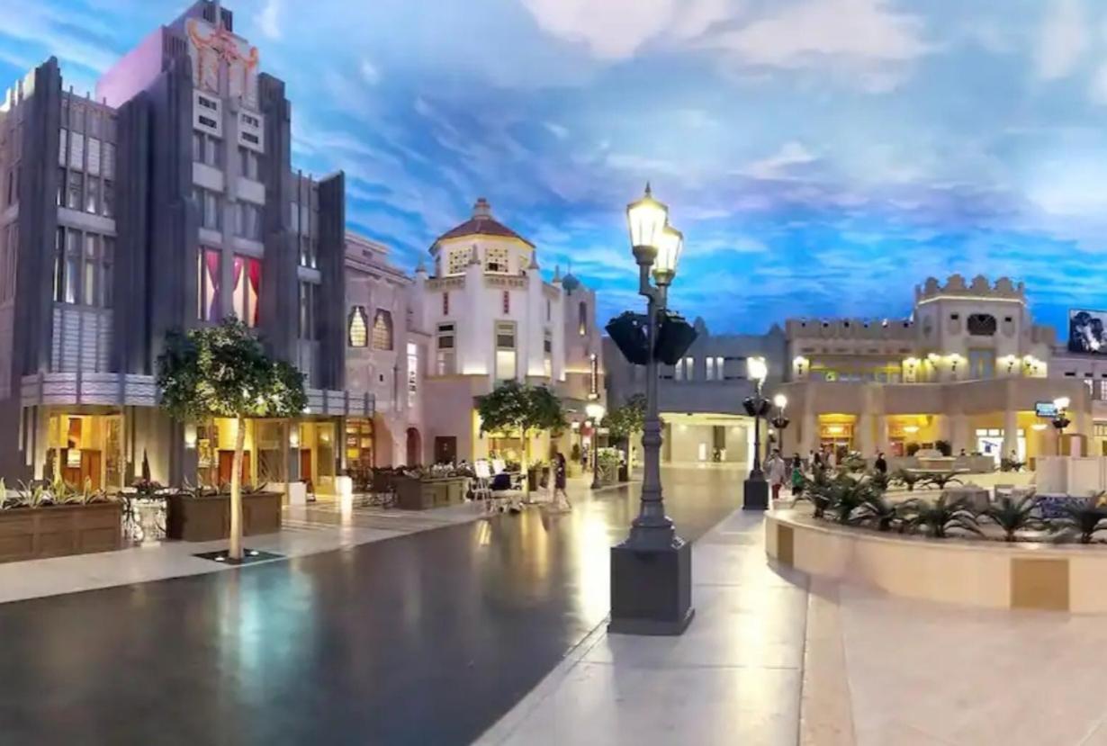 Corniche Street - For Males "Peaceful Bed Space" Αμπού Ντάμπι Εξωτερικό φωτογραφία